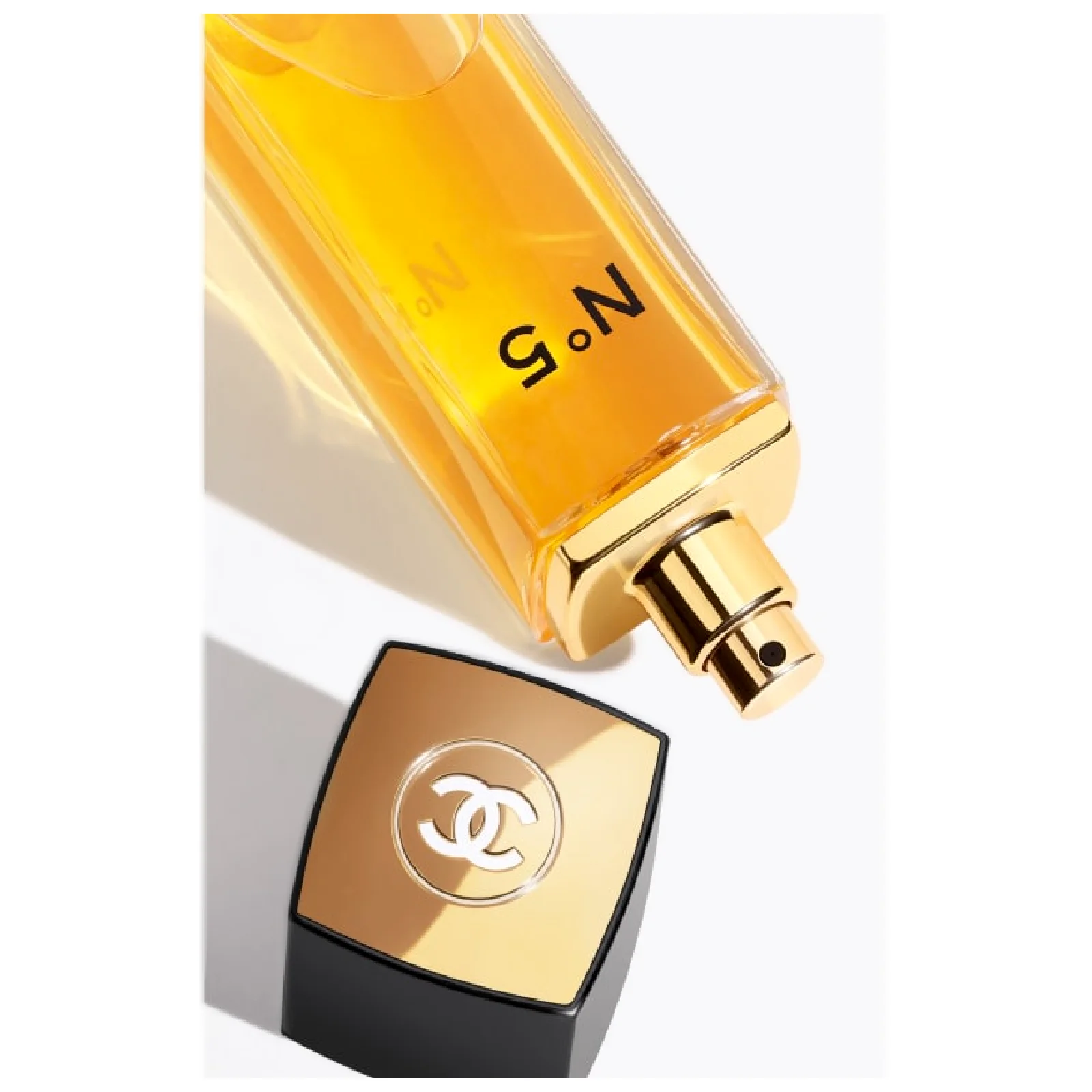Chanel Nº. 5 Eau de Toilette for Women - Image 2