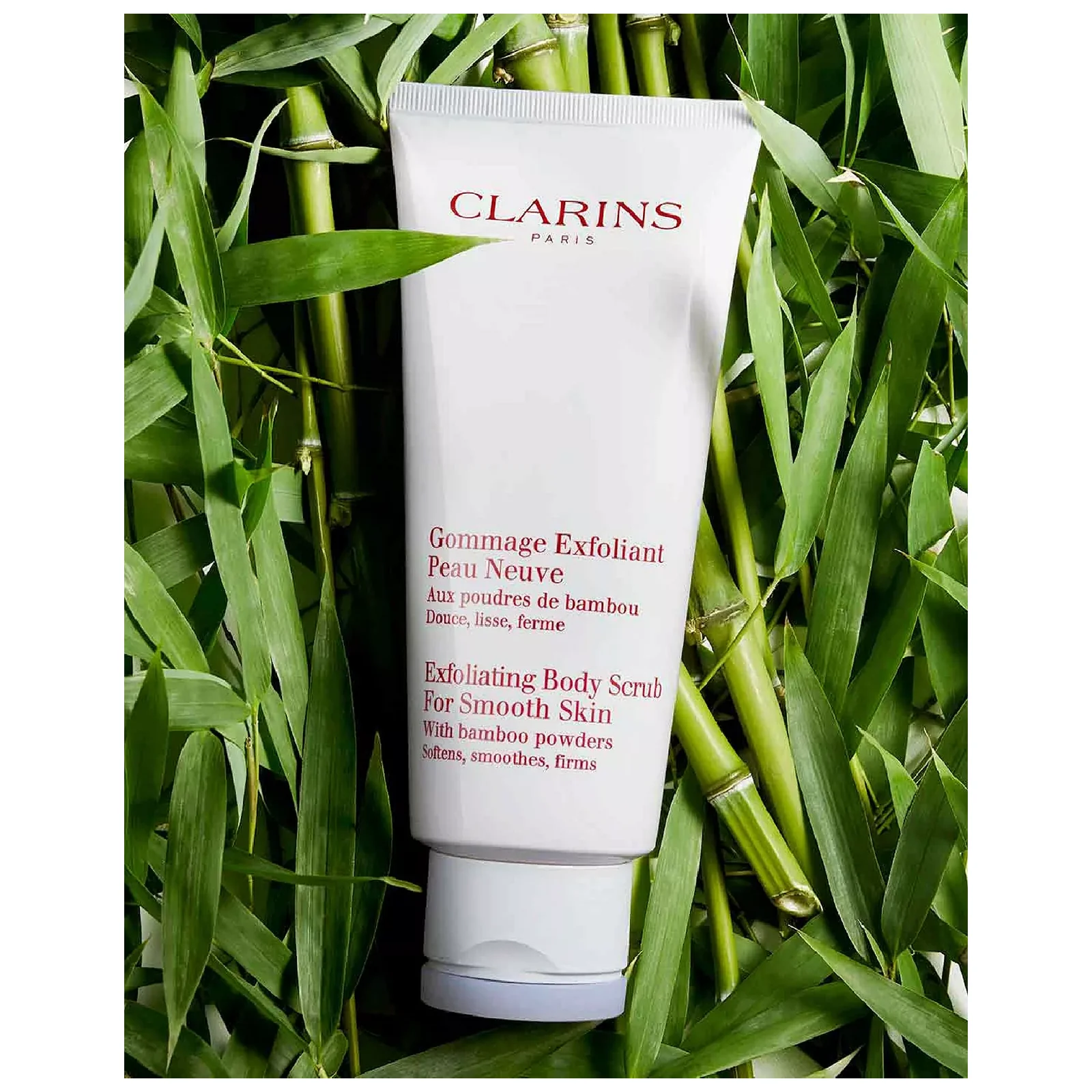 Clarins Exfoliating Body Scrub for Smooth Skin With Bamboo Powder - Image 4