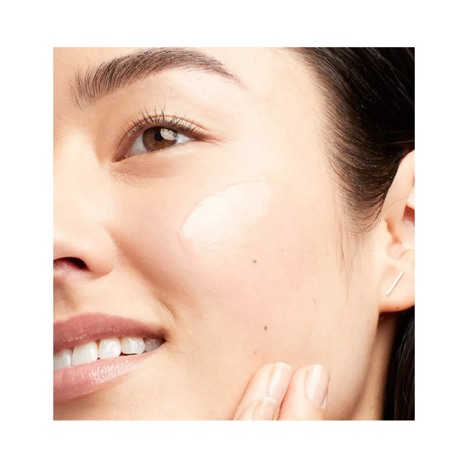 Clinique Moisture Surge 72 Hr Auto Replenishing Hydrator for Women - Image 6